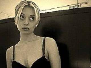 色情视频聊天 mliecna