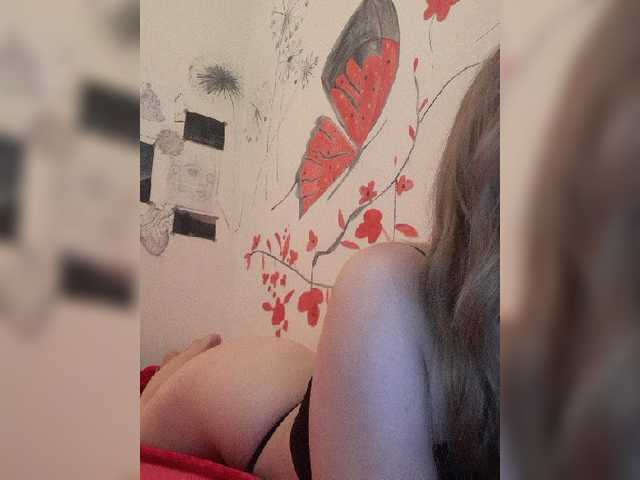 广播屏幕截图 moongirl