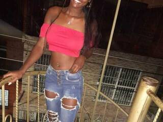 色情视频聊天 More-hot