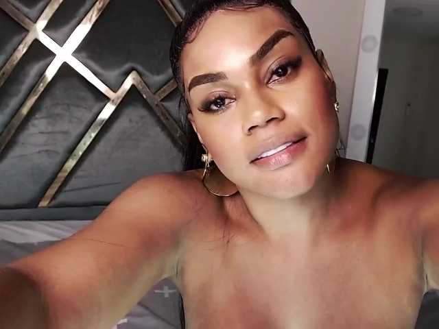 相片 NalaKnowles Guys ♥ its my first day !! i wanna a messy day ♥ GOAL AT: FUCK SHOW 499 TK ♥ // PVT ON // DONT BE SHY I WANT IT ALL ♥ @bigass @latina @ebony @young