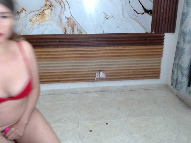 广播屏幕截图 nanis-milf