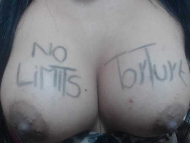 相片 Nantix1 #squirt #cum #torture #deep Throat #double penetration #smoking #fetish #latina