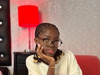 色情视频聊天 NatashaaTaylor