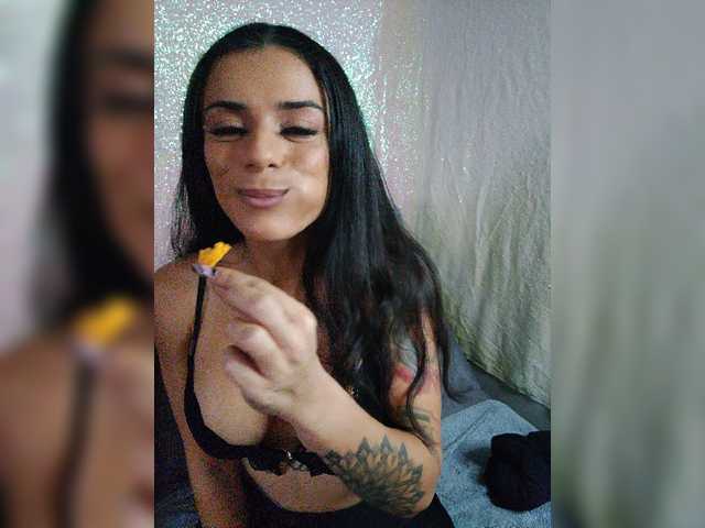 广播屏幕截图 NatashaDiore