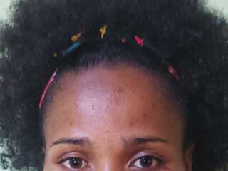 色情视频聊天 Nathianah