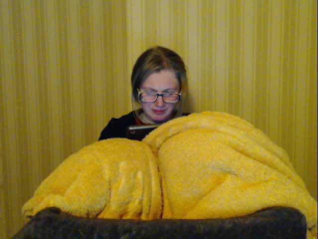 广播屏幕截图 naturalblonde