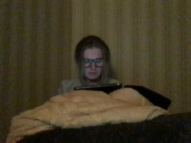 广播屏幕截图 naturalblonde