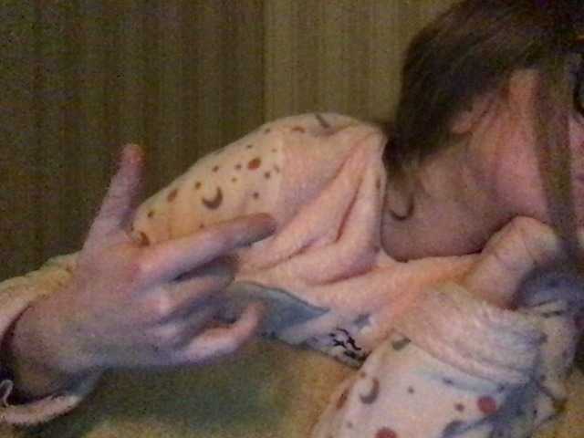 广播屏幕截图 naturalblonde