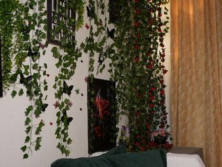 色情视频聊天 NaughtYHomemadE