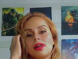 色情视频聊天 naughtytitis