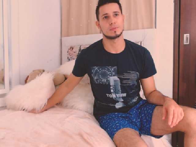 广播屏幕截图 Naughtyxtwo