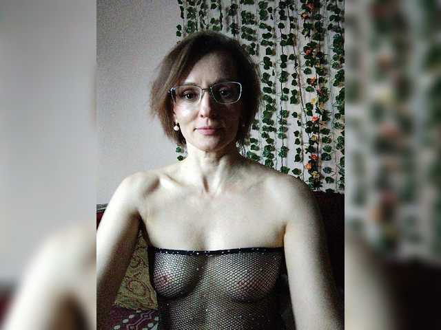 广播屏幕截图 SweetMilfa