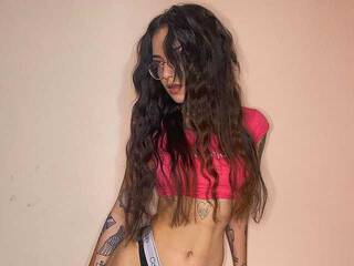 色情视频聊天 NessaBarett1