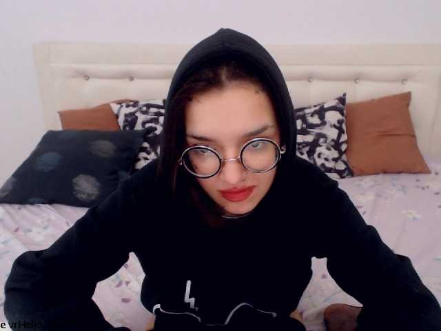 广播屏幕截图 NessaBarett1