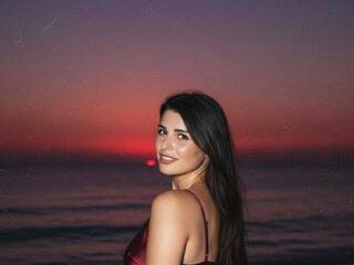 色情视频聊天 NestiSharm