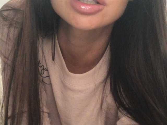 广播屏幕截图 nicole21x