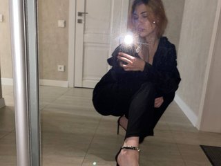 色情视频聊天 NicoleShy