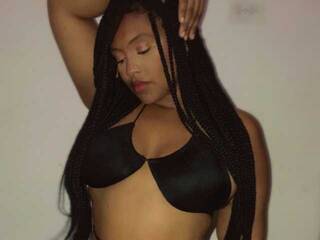 色情视频聊天 Nicolette-1