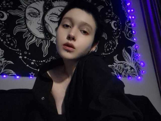 个人资料的照片 night-lily