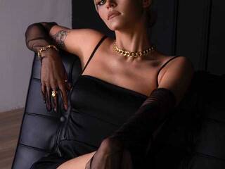 色情视频聊天 NikaChase