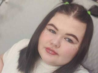 色情视频聊天 Nikki-Zen