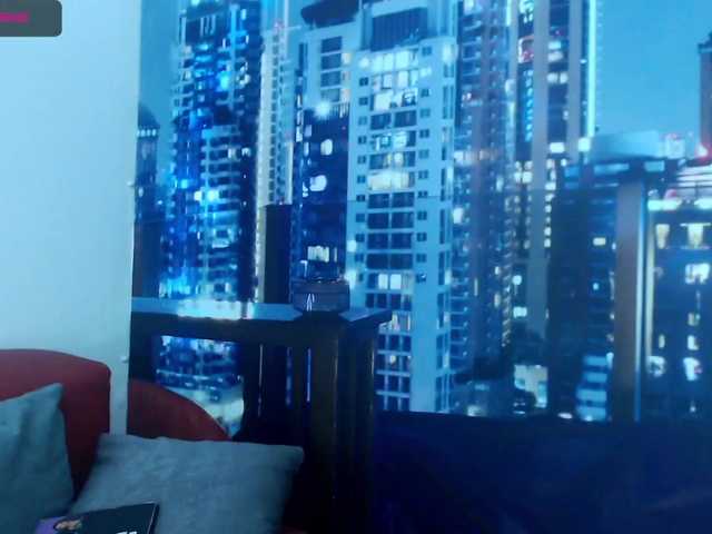 广播屏幕截图 nikkybitch