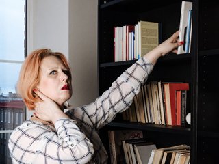 色情视频聊天 NikolRedMilf