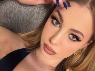 色情视频聊天 NoahAngel