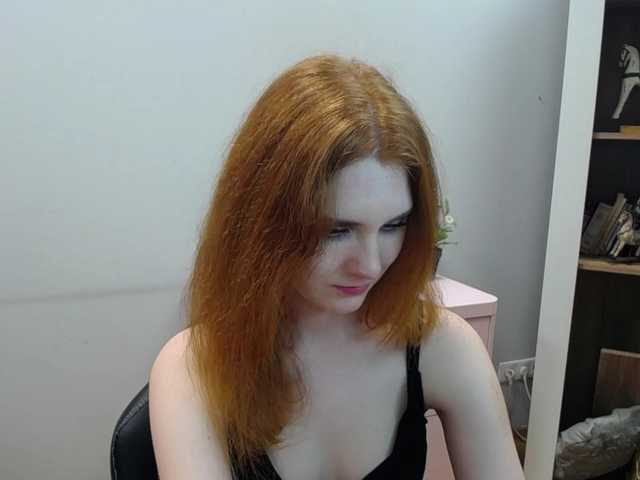 相片 Noemi-Love Make me wet, ill make u sweat :) #sexy #petite #tease #cfnm #domina #redhead #natural #naughty #joi #cei #cbt #sph #fancy #fantasy