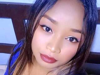 色情视频聊天 Noumimi