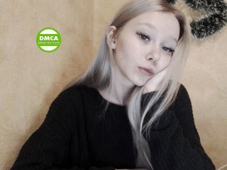 广播屏幕截图 -__-_-__-