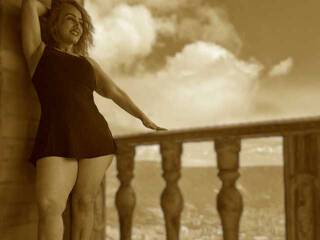 色情视频聊天 Pahola-Bracho