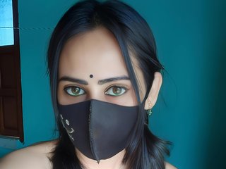 色情视频聊天 Pakhi