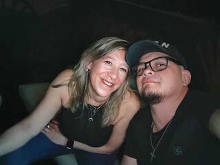 色情视频聊天 Parejaerotica