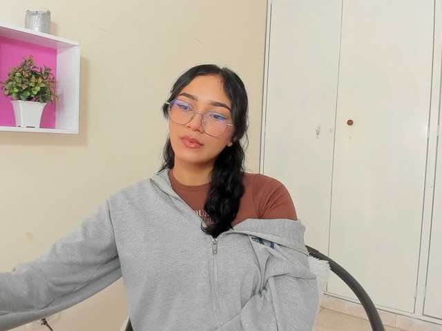 广播屏幕截图 PARKERCINTHIA