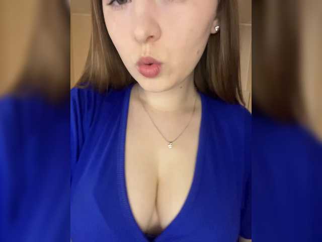 广播屏幕截图 AlinaRay