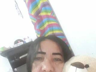 色情视频聊天 Perla-erotica