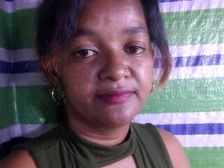 色情视频聊天 Perline52