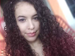 色情视频聊天 petitelucy