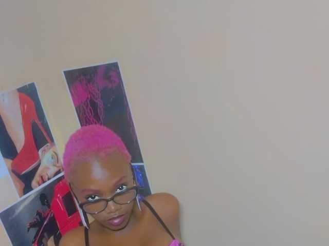 个人资料的照片 PinkDomina01