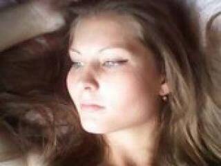 色情视频聊天 pitunya333