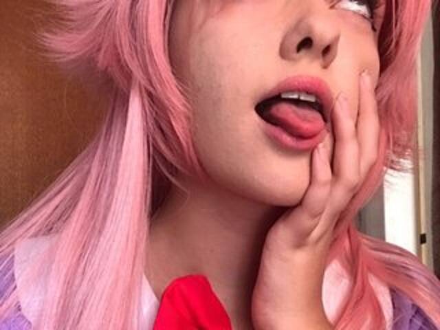 个人资料的照片 PleaseLoveMe