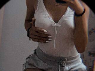 色情视频聊天 Polittaa