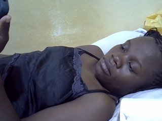 色情视频聊天 Pretty-doll