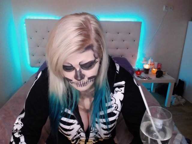 广播屏幕截图 PrettyandNaug