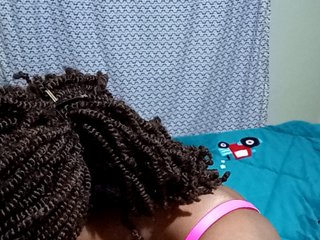 色情视频聊天 Prettymish