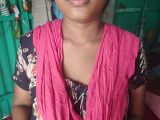 色情视频聊天 priyakhalifa20