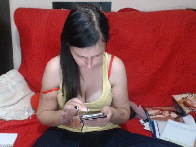 广播屏幕截图 PureJulie