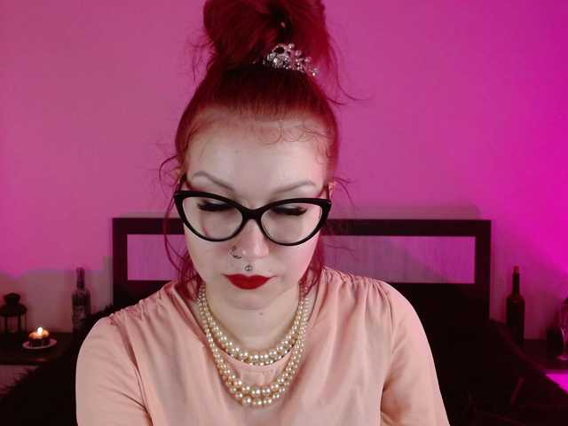 相片 Goddess_Amanita You Glamournatrix Findomme will humiliate you gently