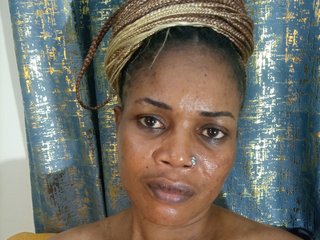 色情视频聊天 queenc001